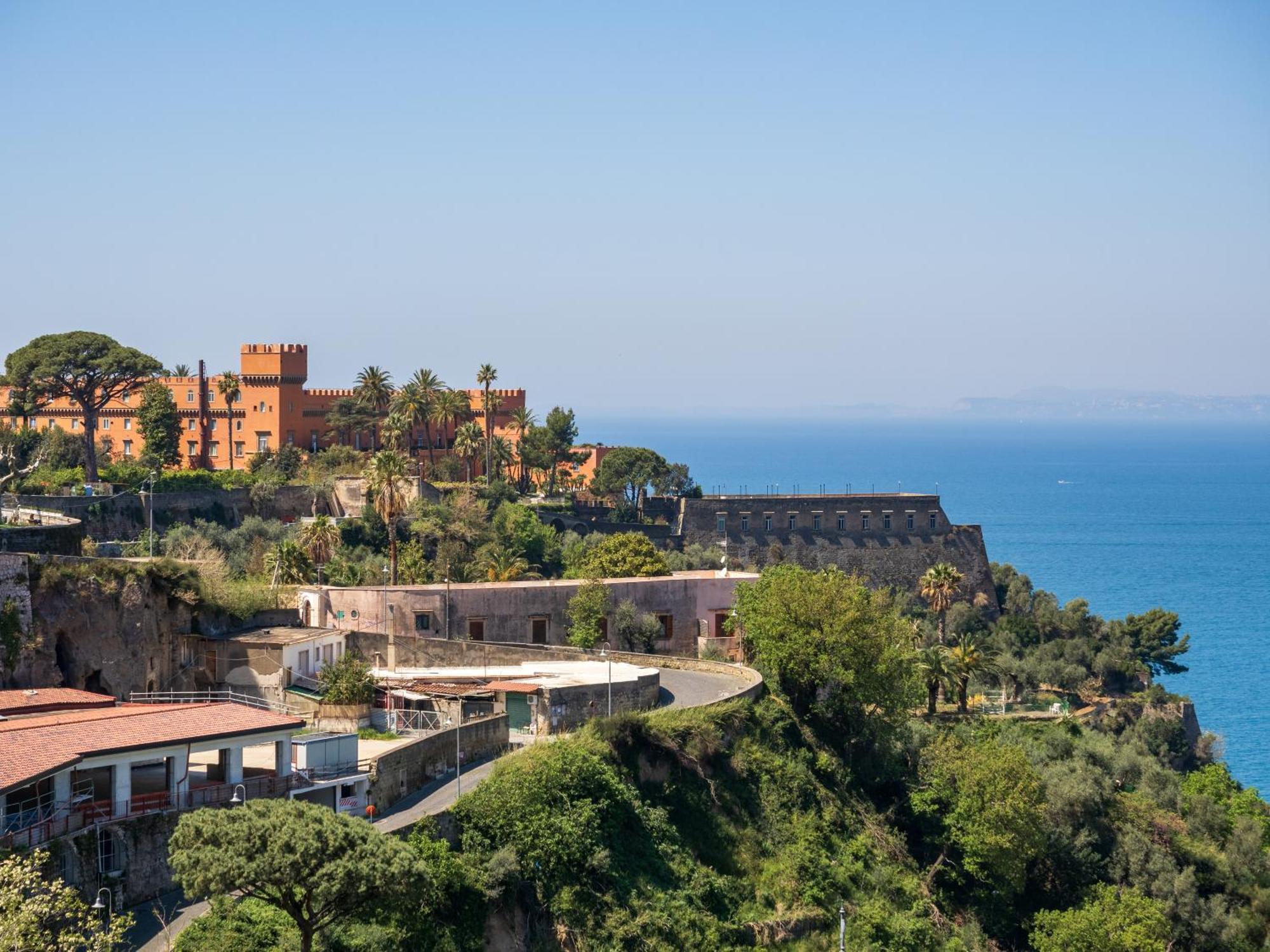 La Casa Del Golfo Apartman Vico Equense Kültér fotó